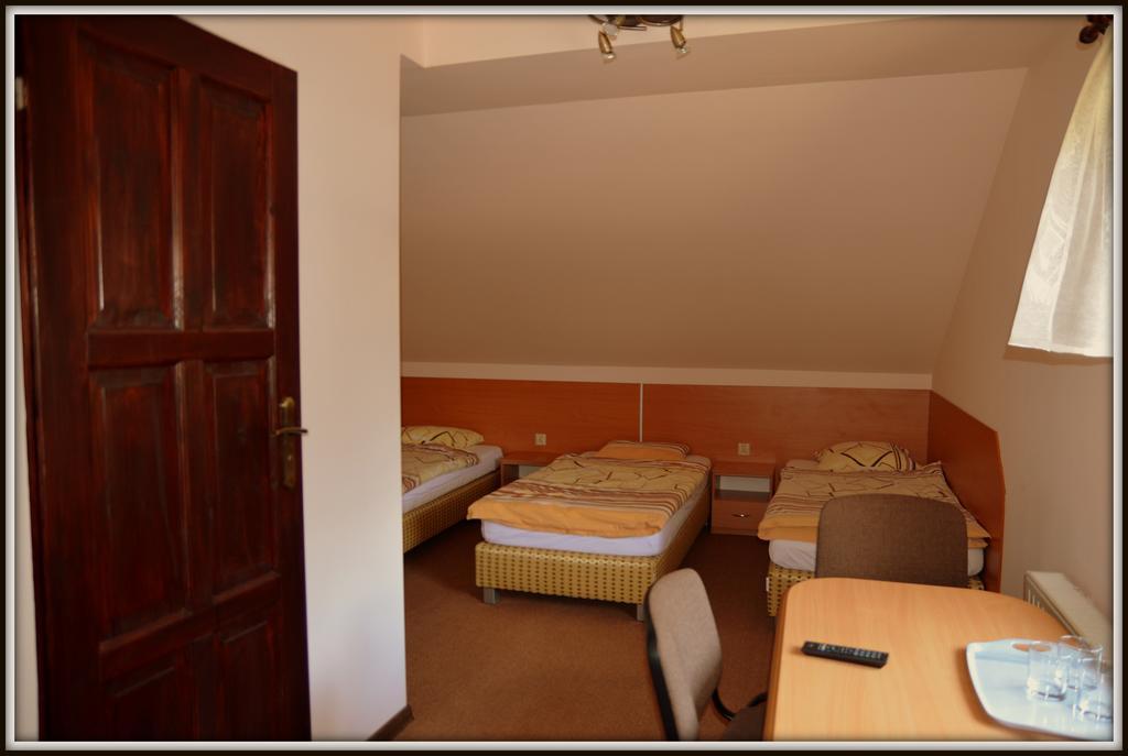Lesny Zakatek Bed & Breakfast Smardzewice Exterior photo